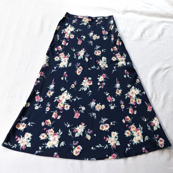 Vintage Navy Floral Maxi Skirt | 90s Boho | Romantic Whimsigoth | CottageCore - Picture 1 of 8